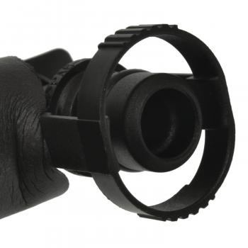 Standard Motor Products V552 PCV Valve product image 2 of 3