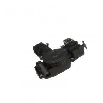 Standard Motor Products V618 - Engine Oil Separator Standard Motor Products V618 Engine Oil Separator product image 1 of 7