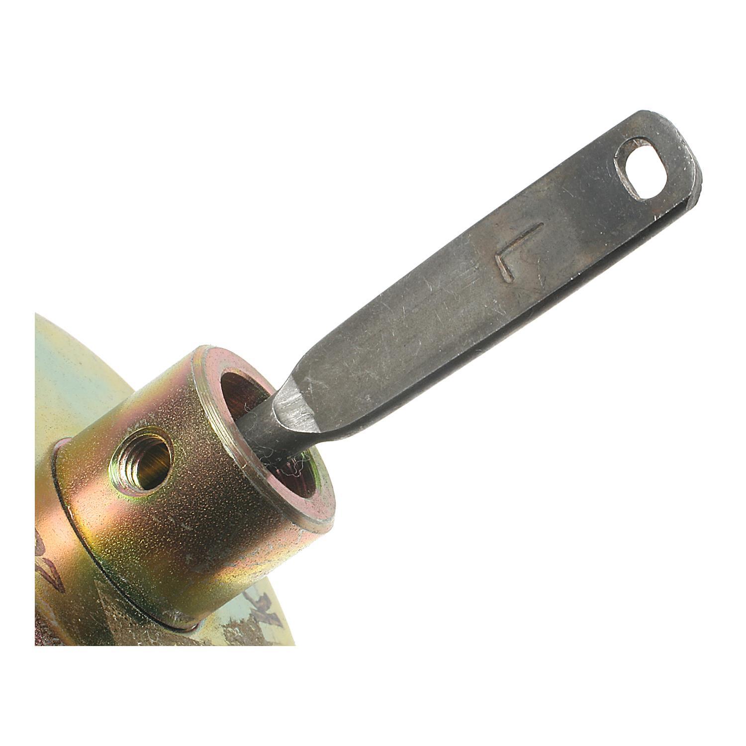 Standard Motor Products VC469 - Distributor Vacuum Advance Standard Motor Products VC469 Distributor Vacuum Advance product image 1 of 3