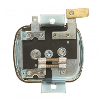 Standard Motor Products VR218 Voltage Regulator product image 1 of 3