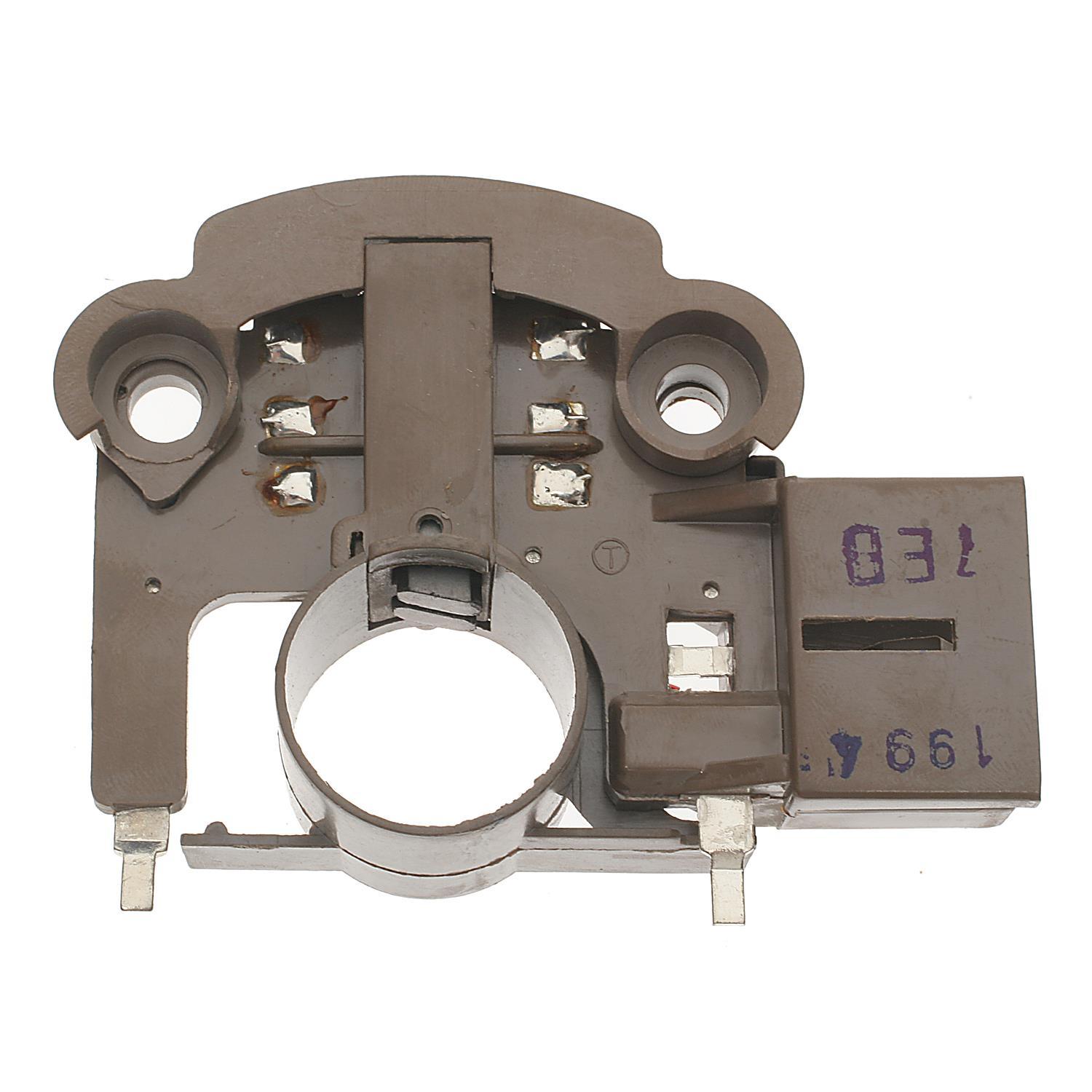 Standard Motor Products VR446 - Voltage Regulator Standard Motor Products VR446 Voltage Regulator product image 1 of 3