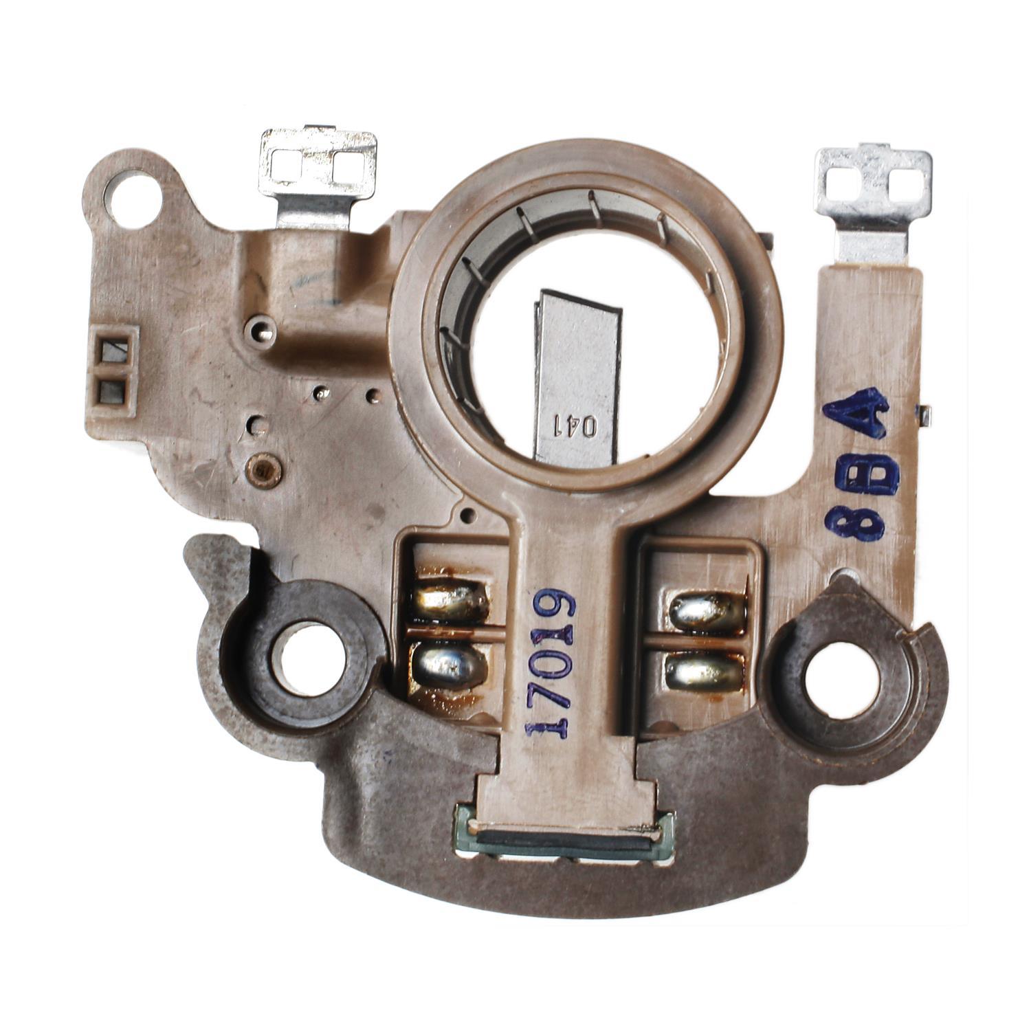 Standard Motor Products VR528 - Voltage Regulator Standard Motor Products VR528 Voltage Regulator product image 1 of 3
