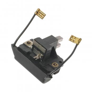 Standard Motor Products VR585 Voltage Regulator product image 1 of 3
