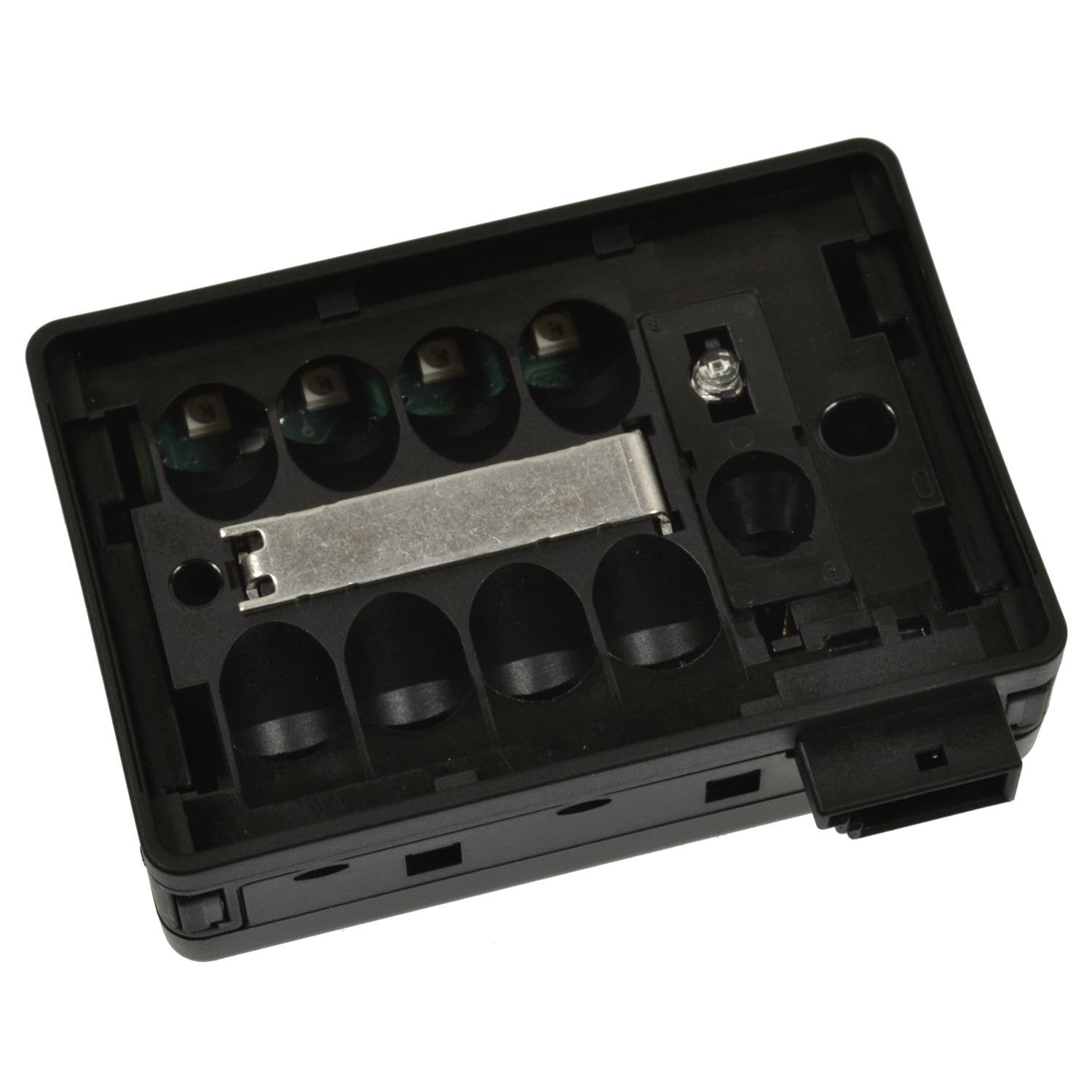 Standard Motor Products VRS104 - Rain Sensor Standard Motor Products VRS104 Rain Sensor product image 1 of 3