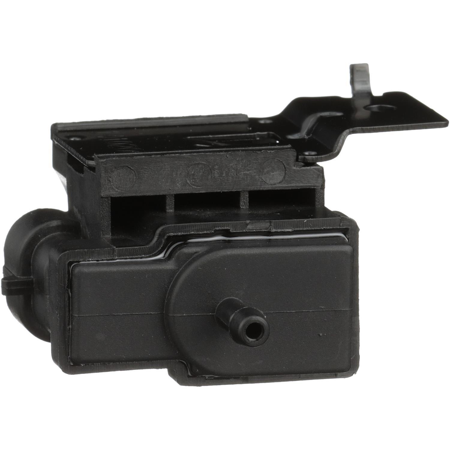 Standard Motor Products VS12 - EGR Valve Control Solenoid Standard Motor Products VS12 EGR Valve Control Solenoid product image 1 of 5