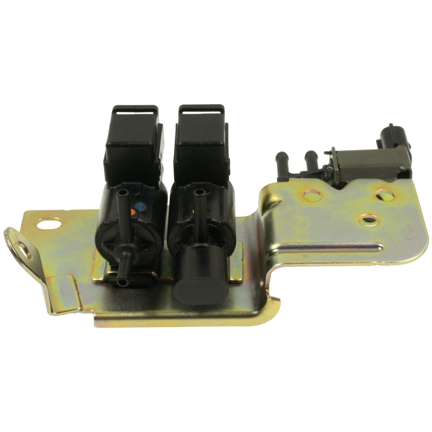 Standard Motor Products VS92 - EGR Valve Control Solenoid Standard Motor Products VS92 EGR Valve Control Solenoid product image 1 of 4