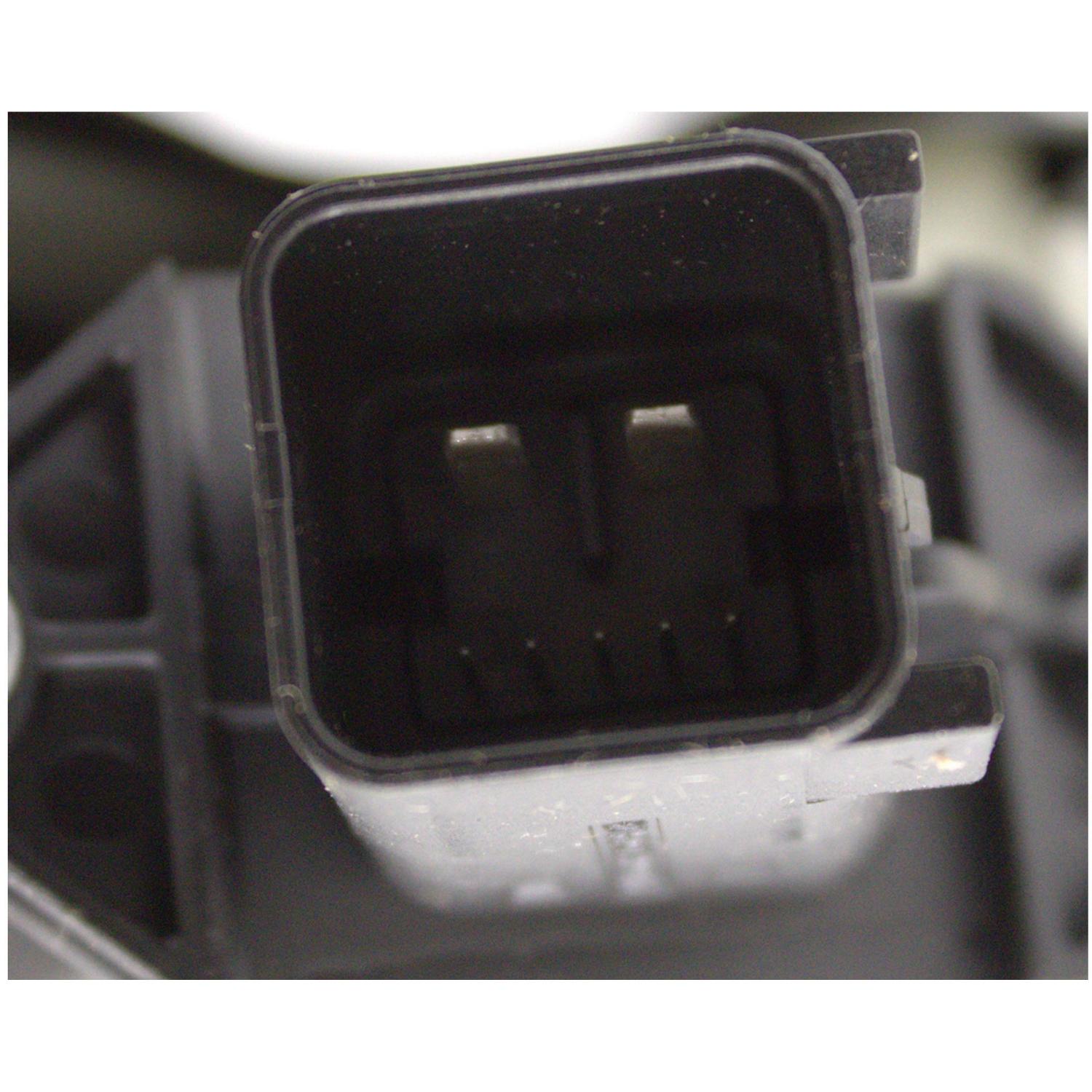 TrakMotive 212161 - Power Window Motor and Regulator Assembly TrakMotive 212161 Power Window Motor and Regulator Assembly product image 6 of 6