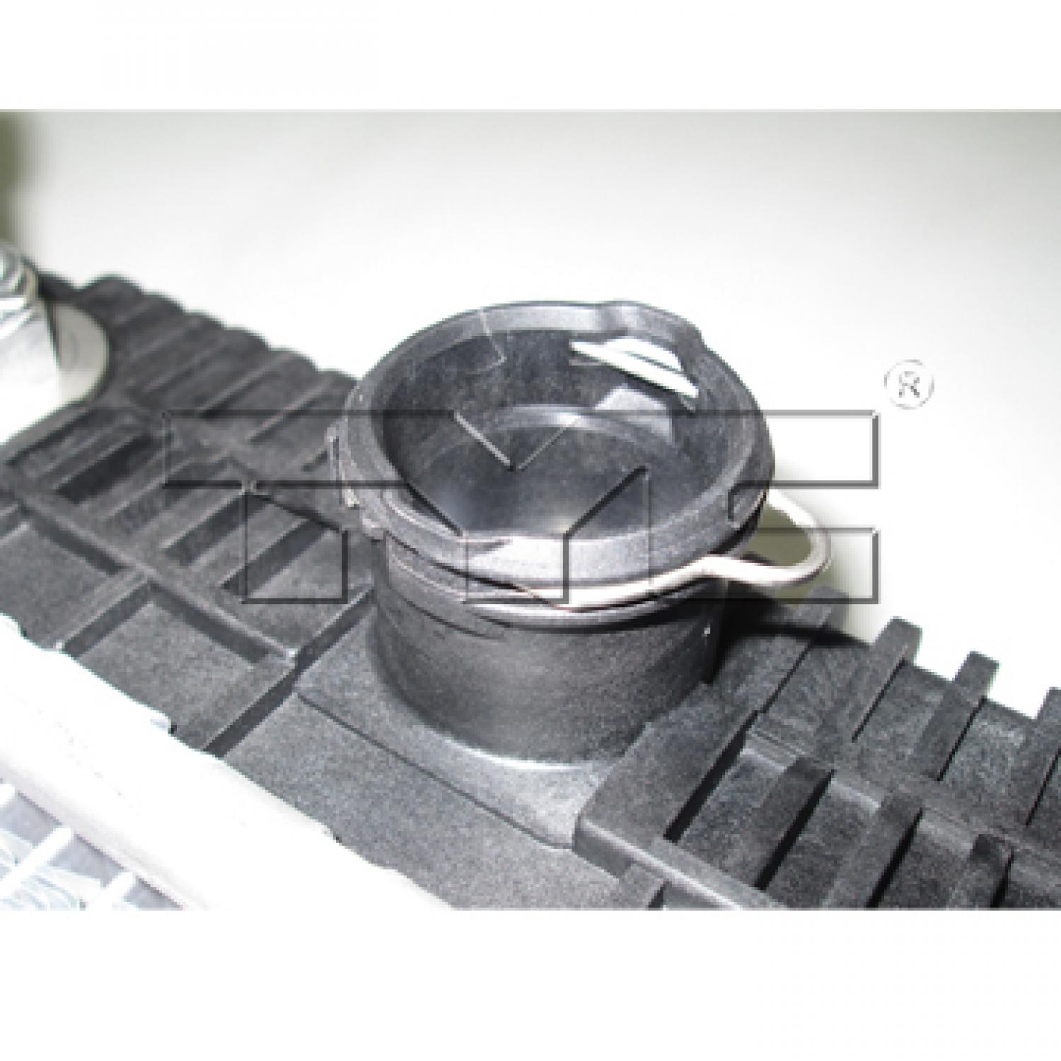 TYC 13498 Radiator product image 5 of 7