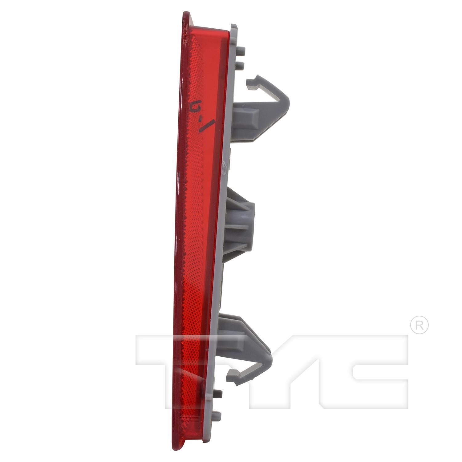 TYC 17578600 - Reflector Assembly TYC 17578600 Reflector Assembly product image 3 of 6