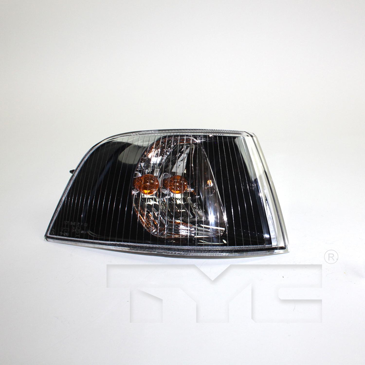 TYC 18011390 Turn Signal / Parking Light Assembly product image 1 of 2