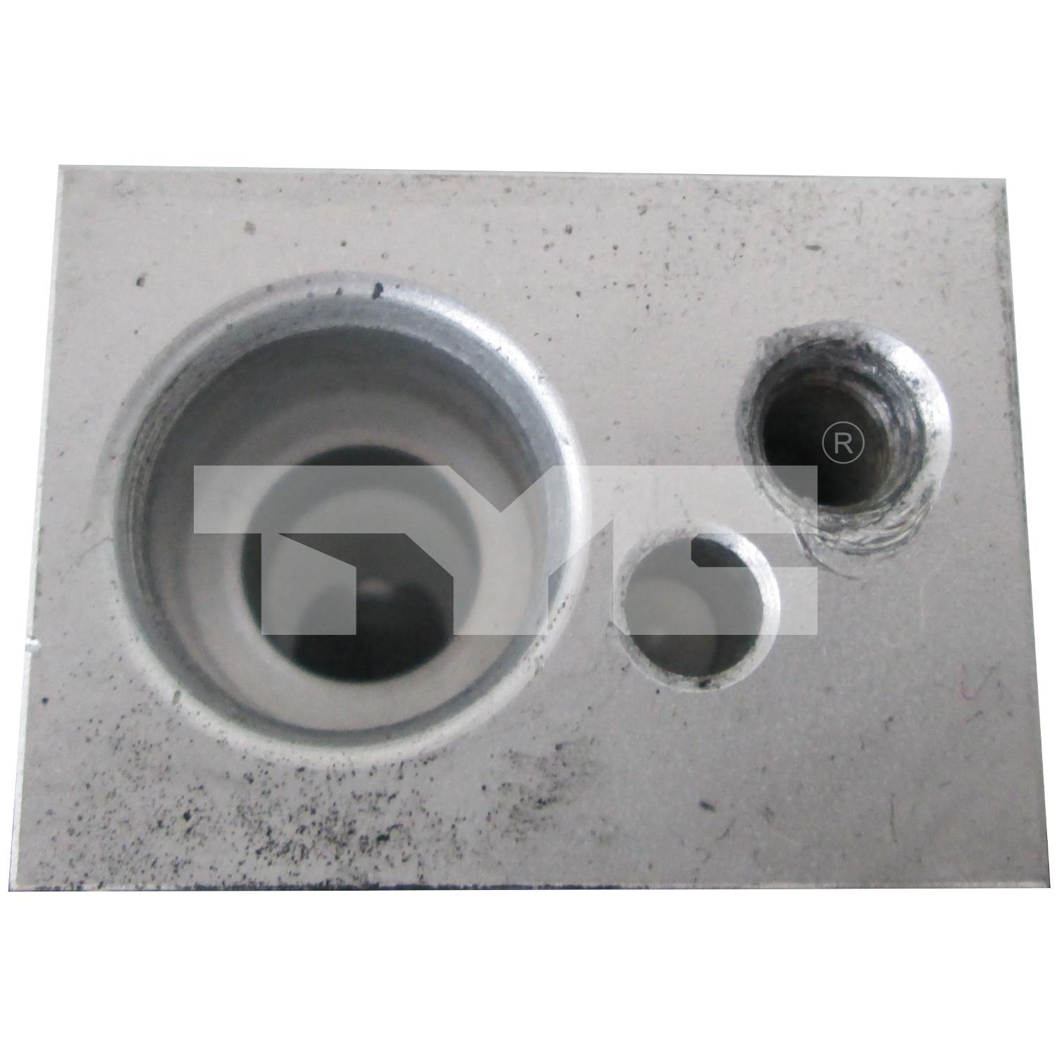 TYC 4891 A/C Condenser product image 3 of 4