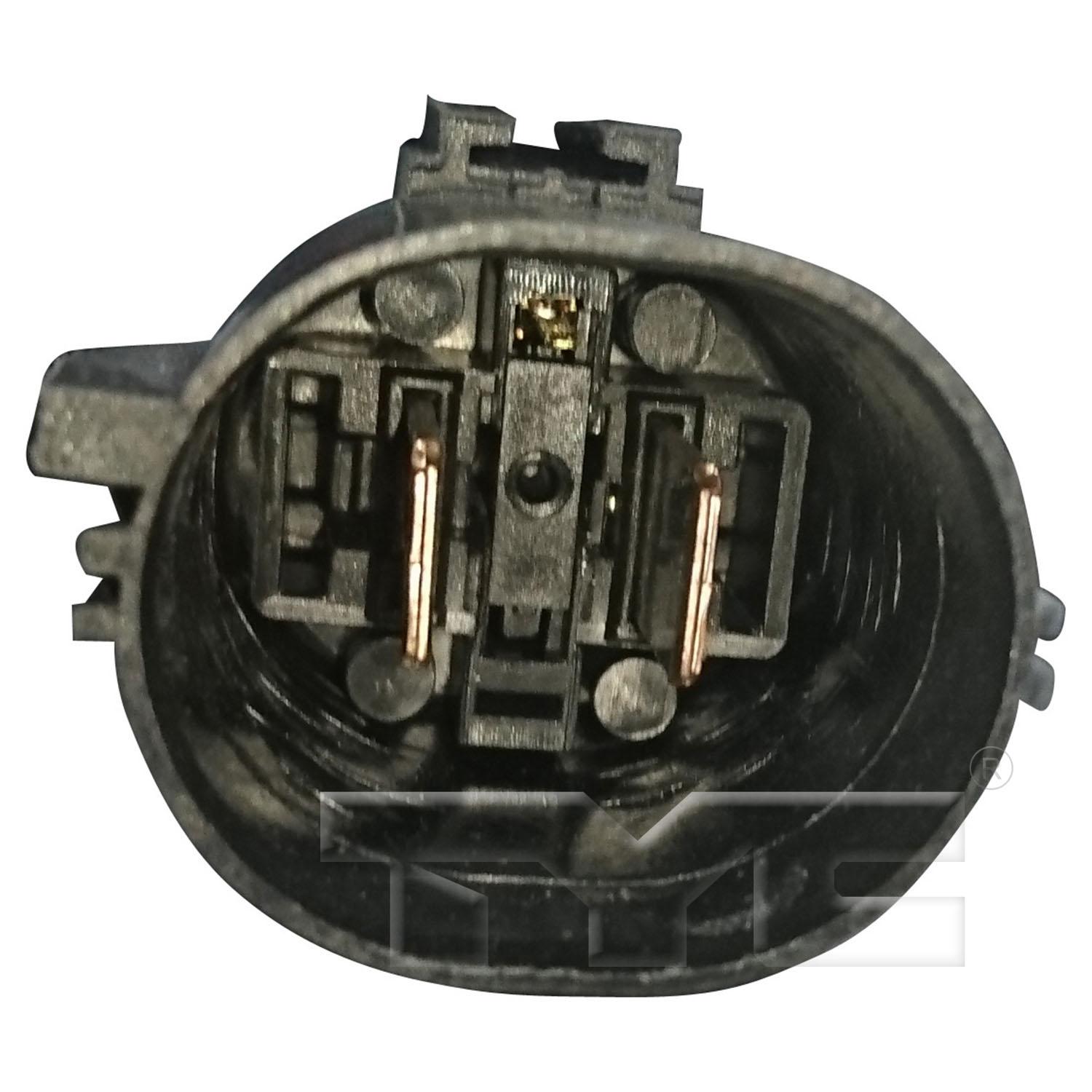 TYC 623840 Dual Radiator and Condenser Fan Assembly product image 3 of 3